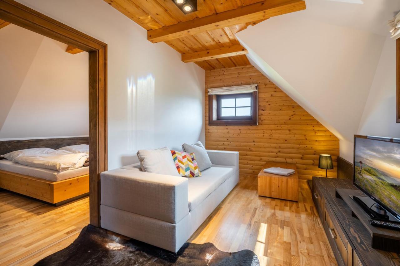 Wellness Drevenica Zuberec, 3 Apartmany, 2 Studia, Tatranske Stity Z Terasy Exteriér fotografie