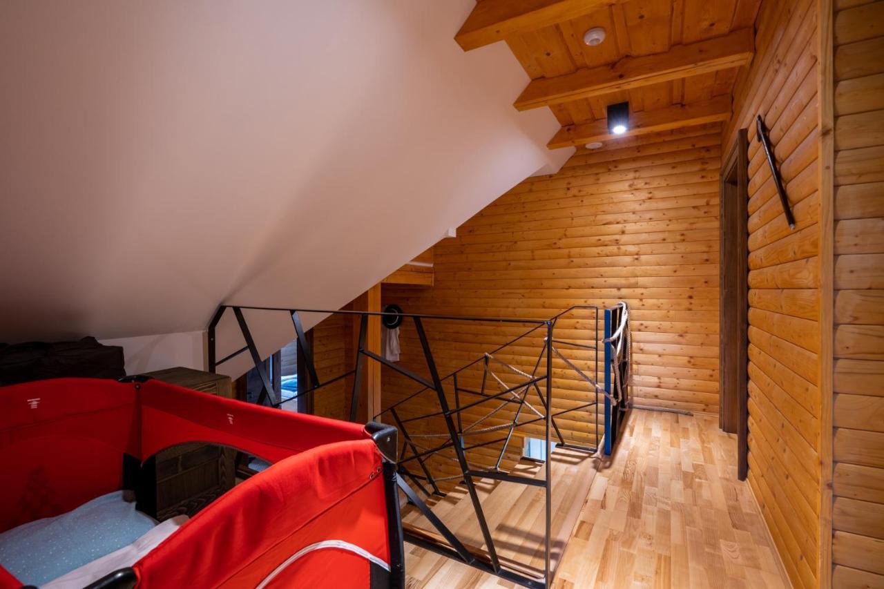 Wellness Drevenica Zuberec, 3 Apartmany, 2 Studia, Tatranske Stity Z Terasy Exteriér fotografie