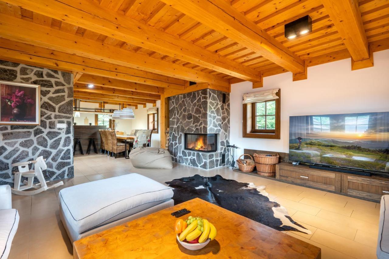 Wellness Drevenica Zuberec, 3 Apartmany, 2 Studia, Tatranske Stity Z Terasy Exteriér fotografie